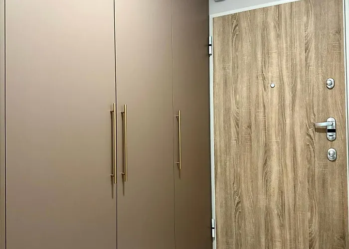 Wichrowa - Parking - Self Check-in 20h * 브로츠와프