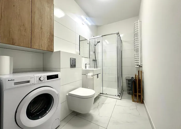 Wichrowa - Parking - Self Check-in 20h 브로츠와프